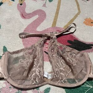 Fleur of England Cream Elegant Lace Halter Bra 36D